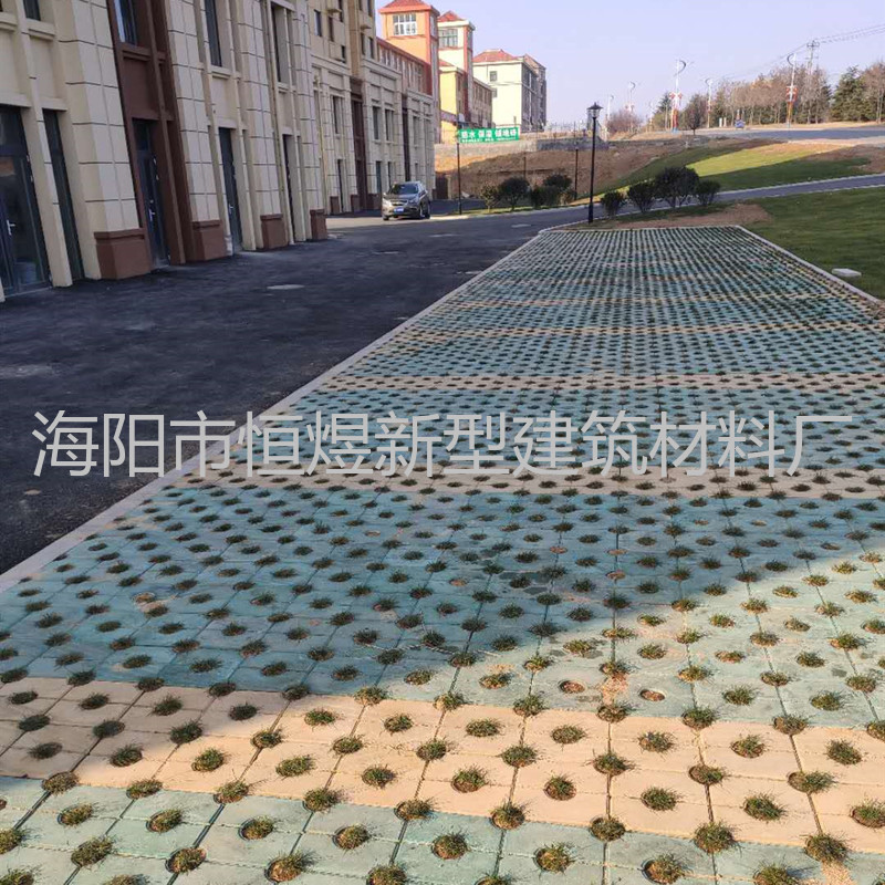 烟台海阳市棚改工程项目烟台路面砖透水砖实拍(图1)