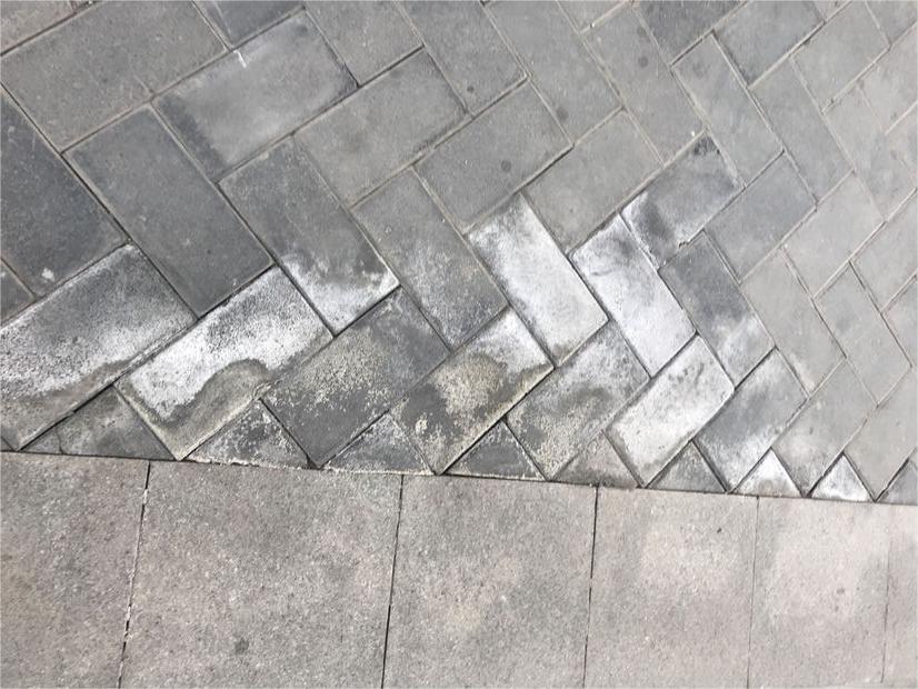 混凝土路面砖为什么泛霜？